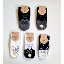 cica mintás női zoknik 